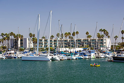 2901 Peninsula Road Oxnard CA, Channel Islands Waterfront Homes